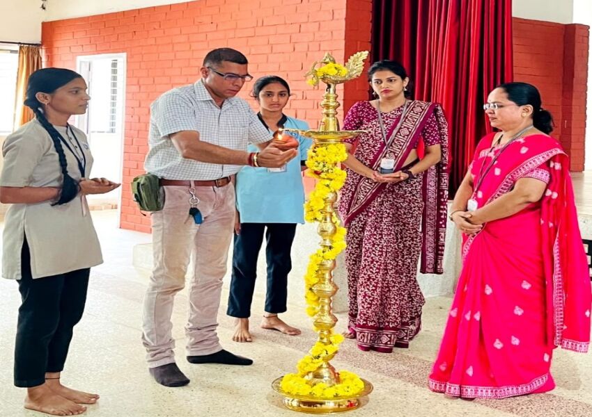 CAREER GUIDANCE PROGRAMME ON JOINING INDIAN ARMY AS COMMISSIONED OFFICER